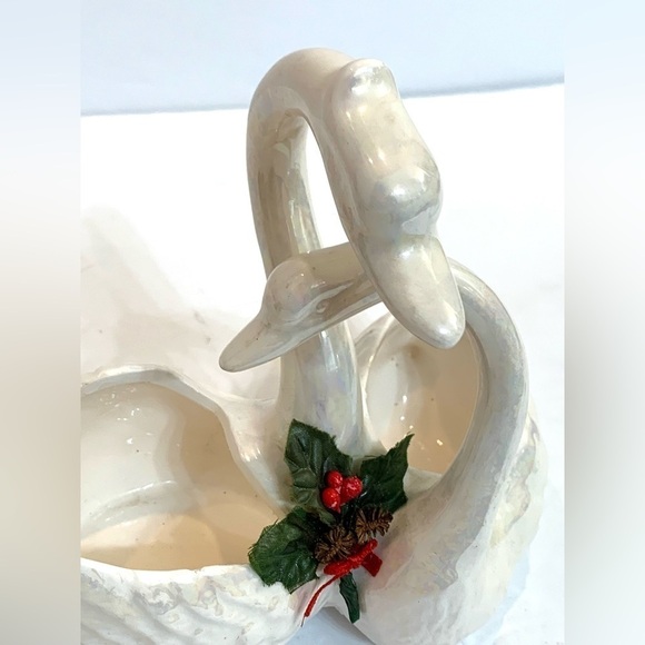 1987 Enesco White Iridescent Pearl Christmas Vintage Swan Planter - Picture 6 of 8